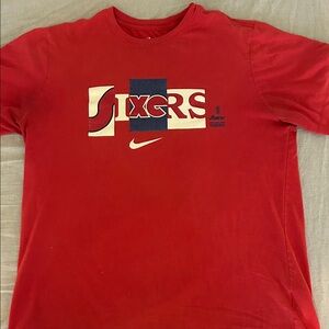 Nike Red Philadelphia Sixers Logo Tee
